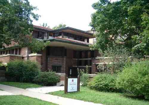 FLW Robiehouse2.jpg